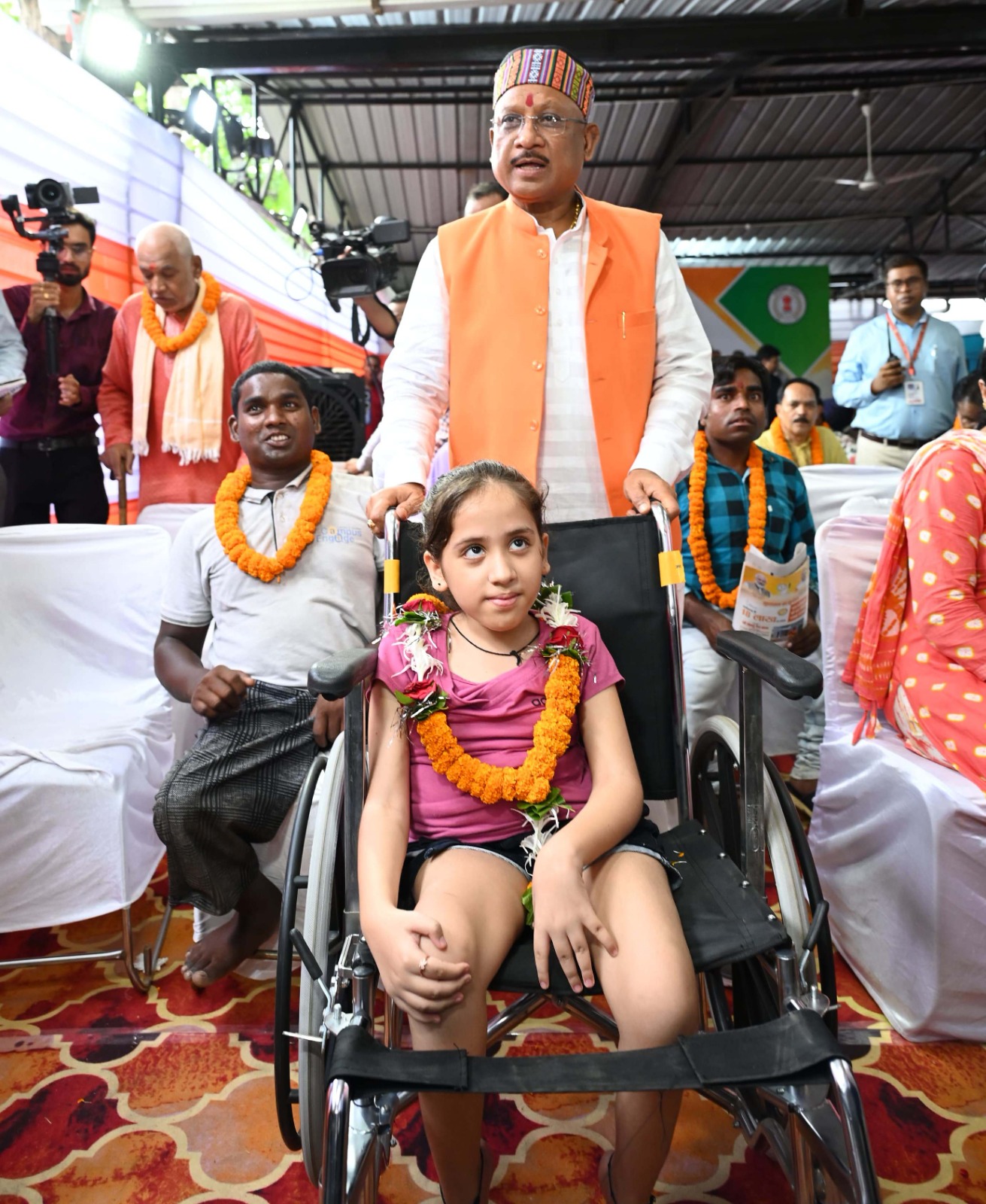 कैंसर पीड़ित पति के इलाज के लिए मुख्यमंत्री से मांगी सहायता, मुख्यमंत्री ने स्वास्थ्य विभाग को दिए निर्देश