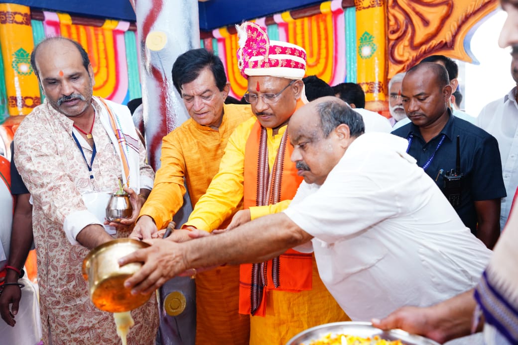 मुख्यमंत्री विष्णु देव साय भगवान जगन्नाथ की रथ यात्रा में हुए शामिल