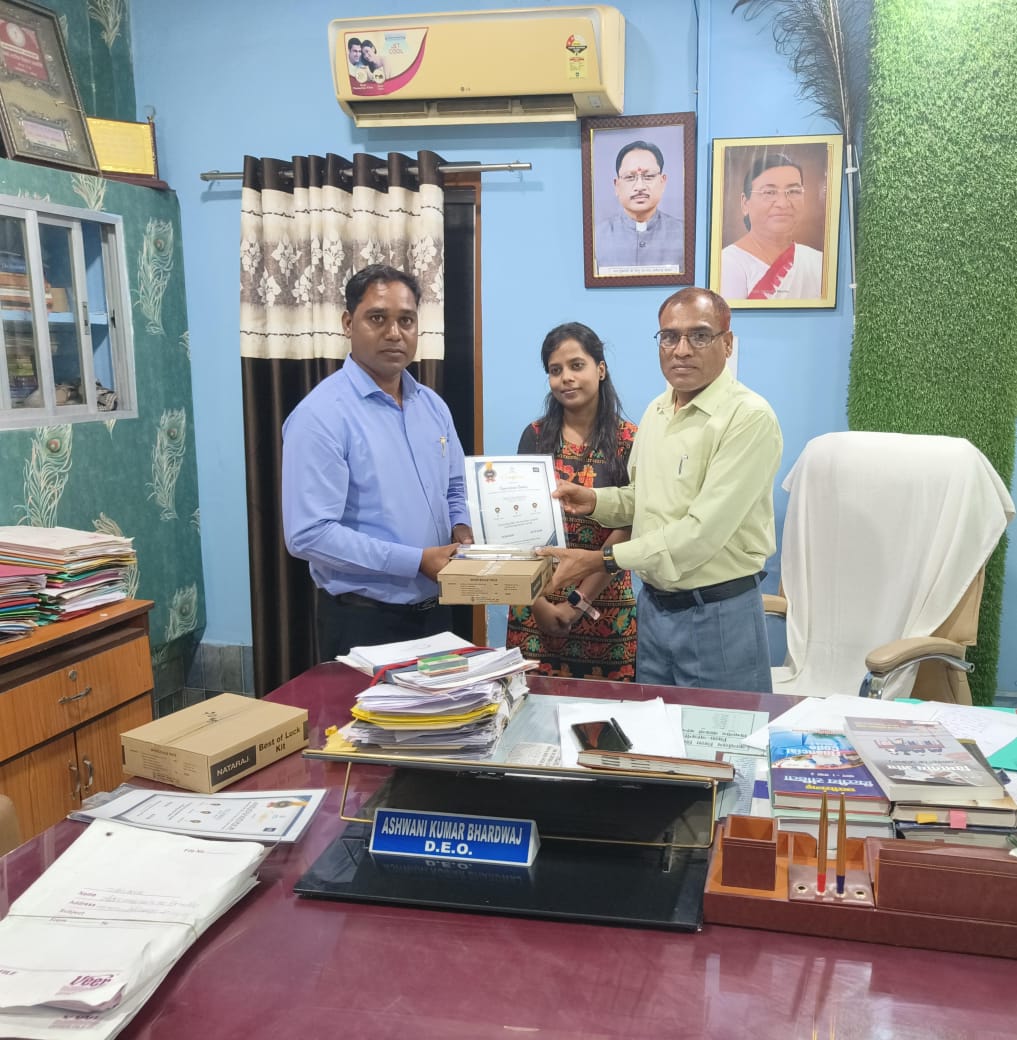 उत्कृष्ट कार्य के लिए रामविश्वास सोनकर हुए सम्मानित