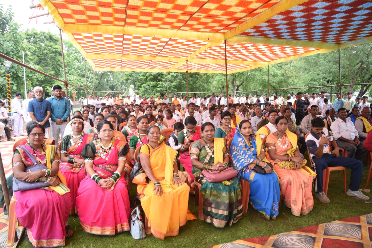 बलौदाबाजार में हर्षोल्लास के साथ मनाया गया विश्व आदिवासी दिवस