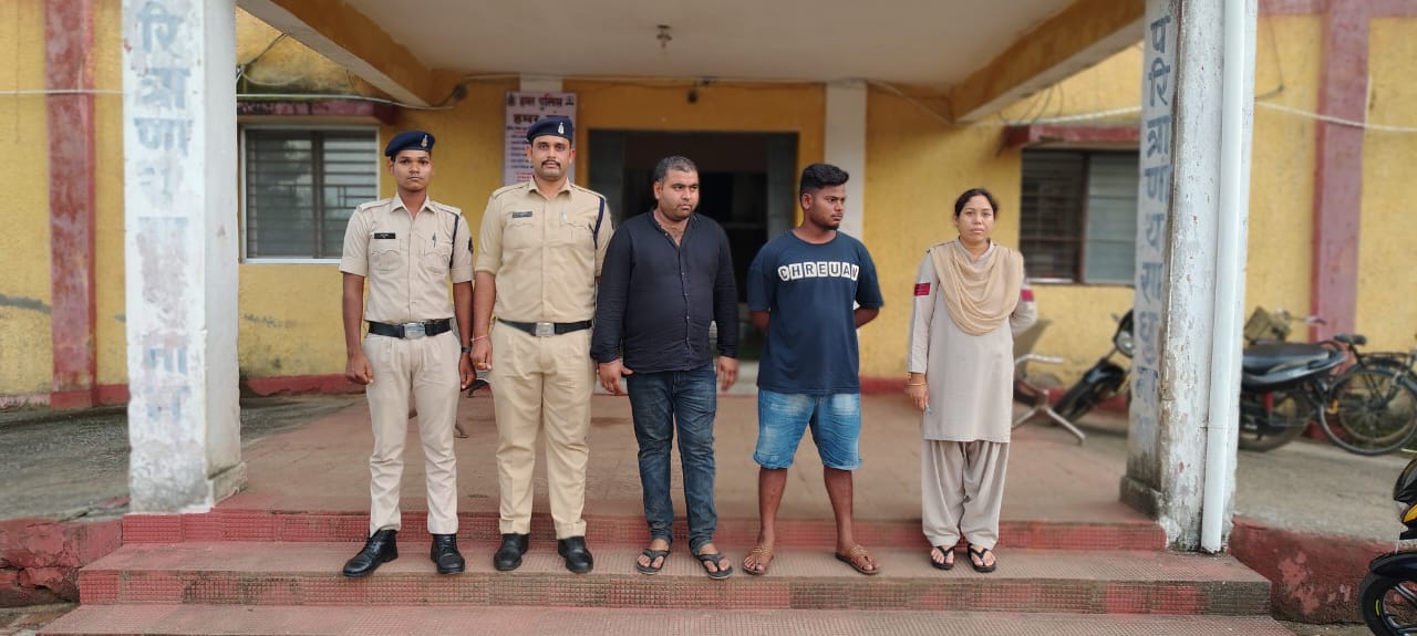 झपटमारी करने वाले 02 आरोपियों को किया गिरफ्तार अकलतरा पुलिस की कार्यवाही