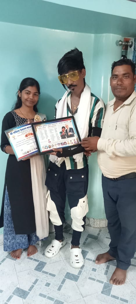 श्री महिला डेवलपमेंट फाउंडेशन के सदस्यों ने डाली चाय वाले से किया सौजन्य मुलाकात