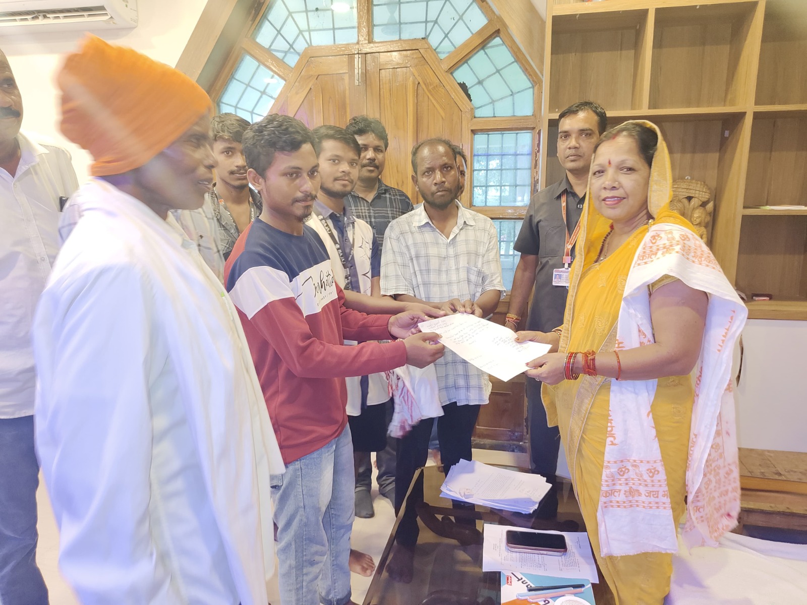 मुख्यमंत्री विष्णुदेव साय की पहल पर मुस्कूटी से मुख्य मार्ग तक सड़क निर्माण के लिए मिली स्वीकृति