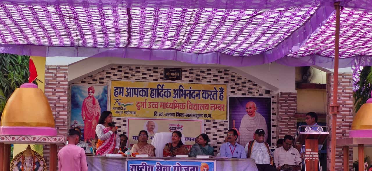 रक्तदान से जरूरतमंदो की होती है सहायता: अनिता चौधरी