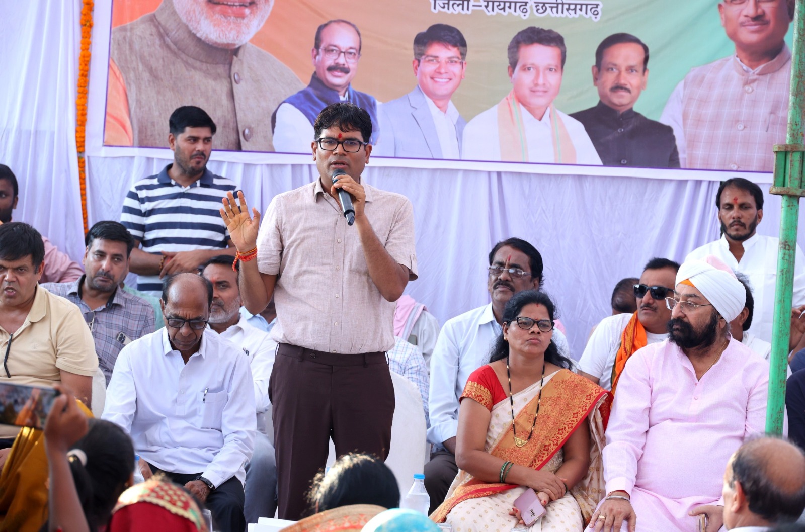 रायगढ़ में तेजी से विकसित हो रही है नागरिक सुविधाएं : वित्त मंत्री  ओ.पी. चौधरी