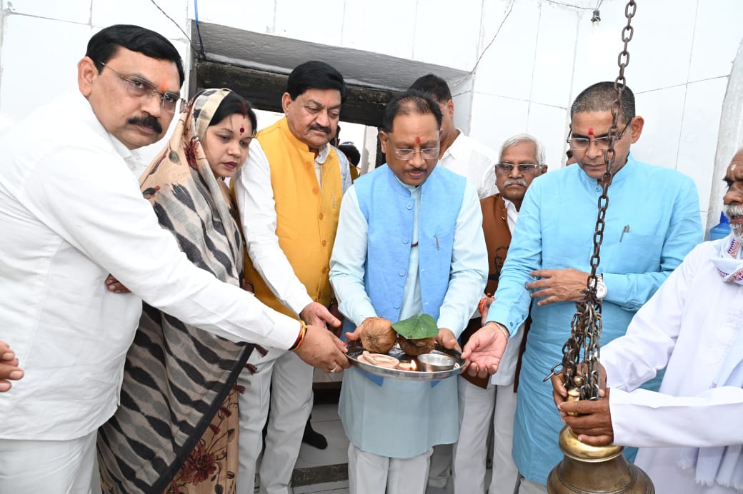 गुरु दर्शन मेला में शामिल हुए मुख्यमंत्री विष्णु देव साय