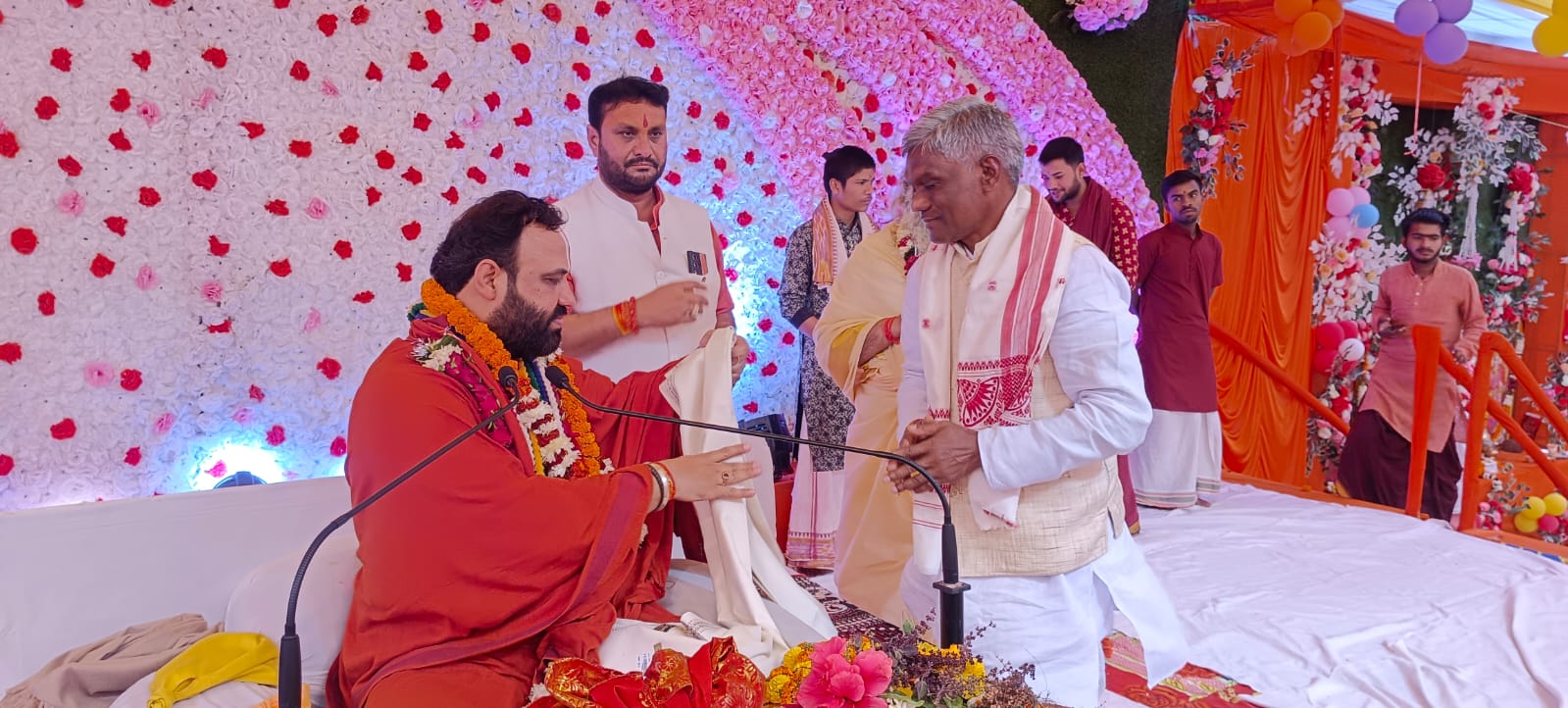 आप जिसे पार उतार देते हैं वह लौटकर नहीं आता- रत्नेश प्रपन्नाचार्य