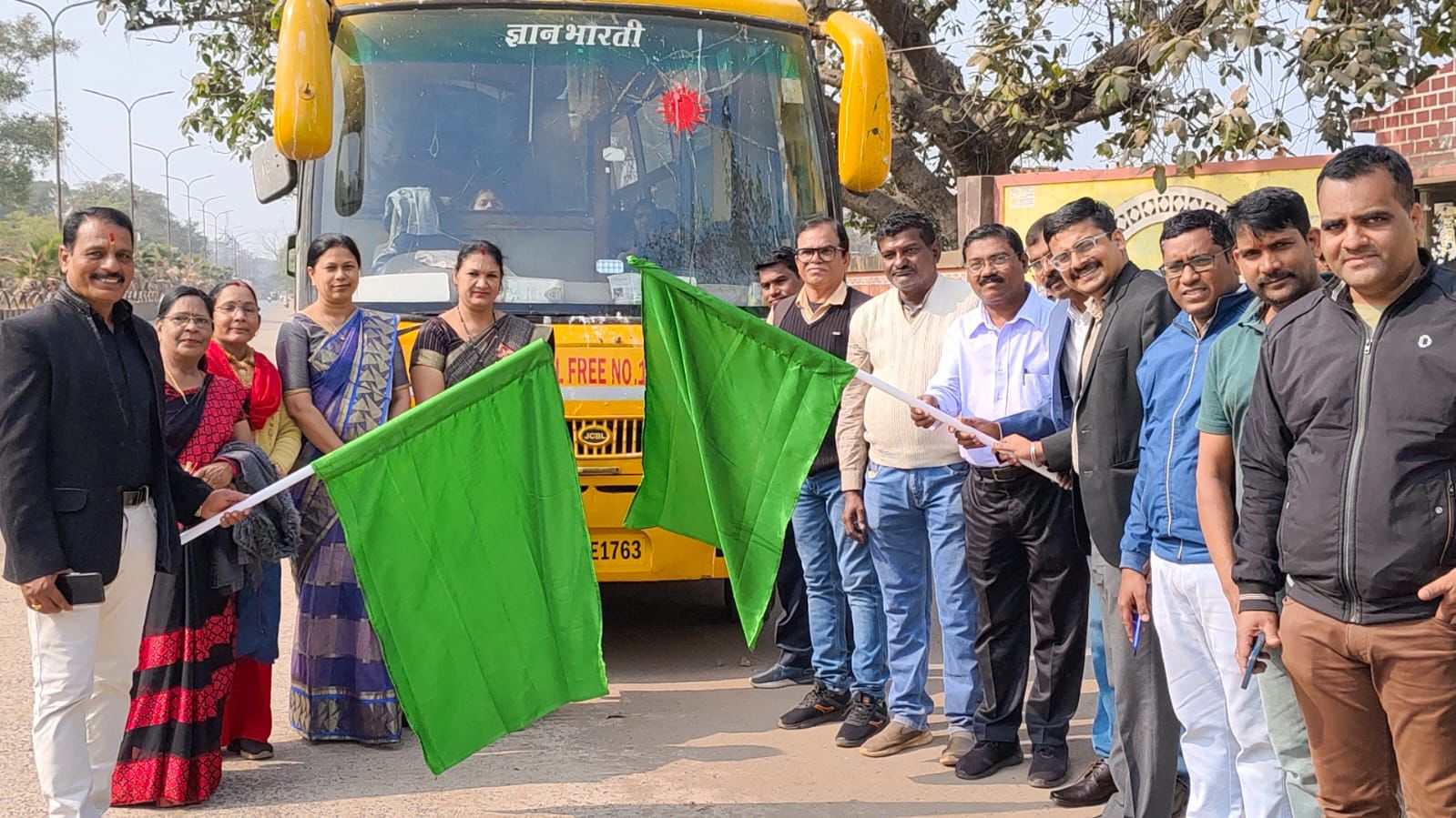 उत्कृष्ट जांजगीर चांपा अभियान :मासिक परीक्षा में टॉप करने वाले बच्चों ने किया कुदरी बैराज का भ्रमण