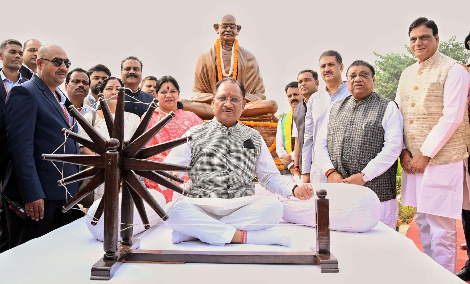 बगिया का लाल, कर रहा कमाल : मुख्यमंत्री ने जांजगीर में अत्याधुनिक स्टुडियो का किया शुभारंभ