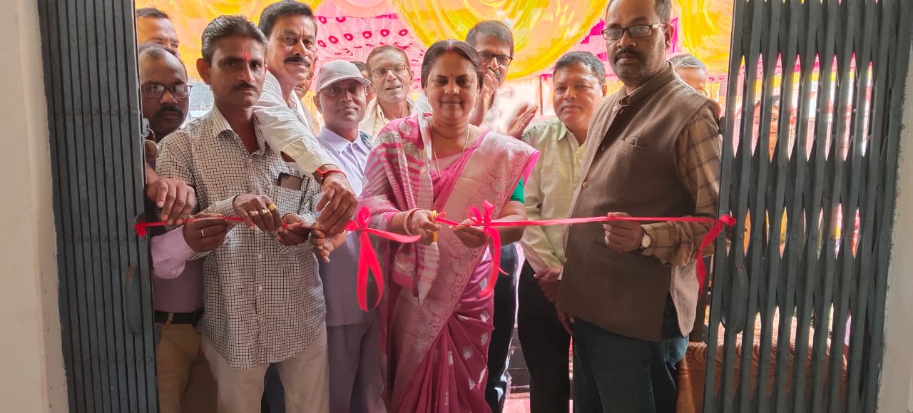 शासकीय हाई स्कूल अनूपपुर में किया गया अतिरिक्त एवं कंप्यूटर कक्ष उद्घाटन