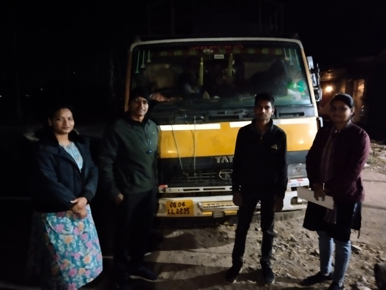 जिले में अवैध धान परिवहन के विरूद्ध जिला प्रशासन की कार्रवाई