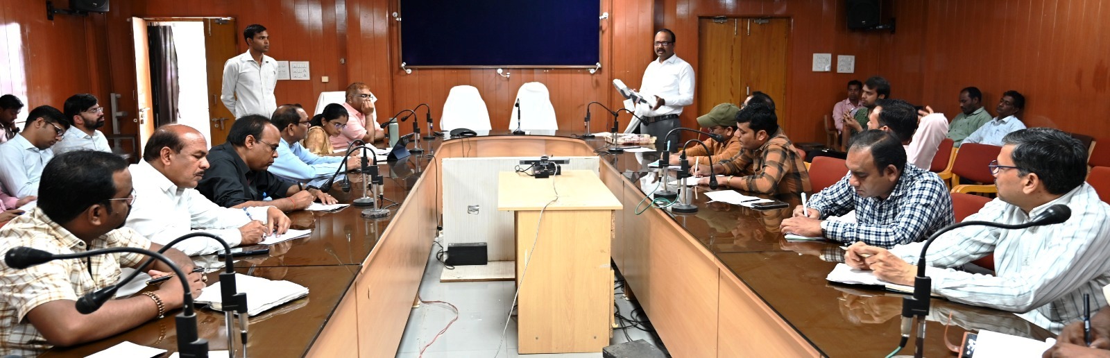 मतगणना के लिए मास्टर ट्रेनर्स को दिया गया प्रशिक्षण…