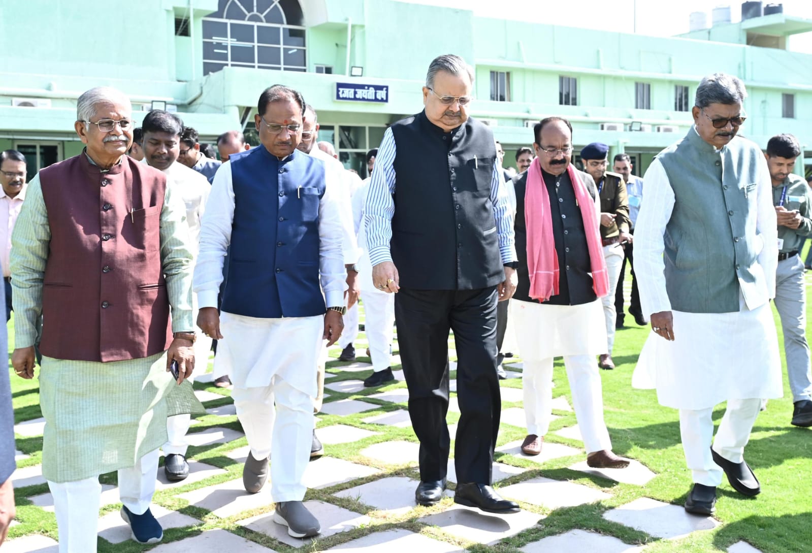 विधानसभा अध्यक्ष डॉ. रमन सिंह की अध्यक्षता में कार्य मंत्रणा समिति की बैठक आयोजित