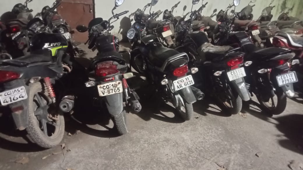 शराब पीकर वाहन चलाने वालो के विरुद्ध यातायात पुलिस जांजगीर की ताबड़तोड़ कार्यवाही