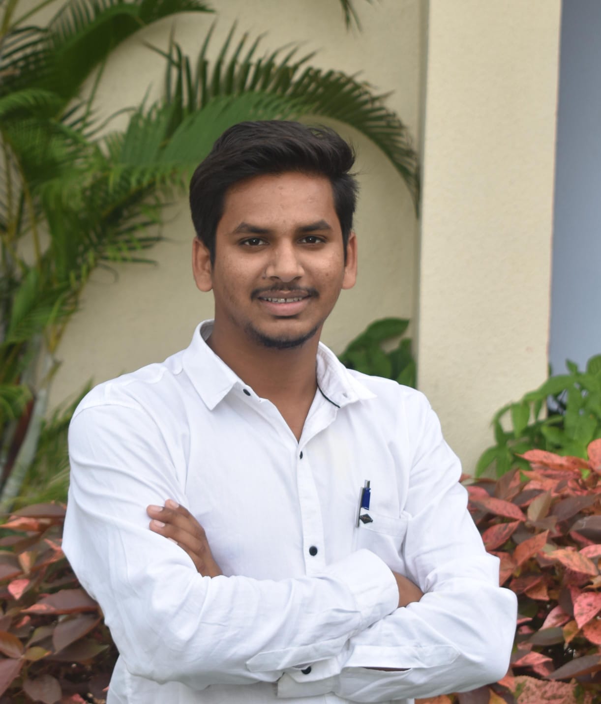 जनता की अपेक्षा के विपरीत है बजटः विजय