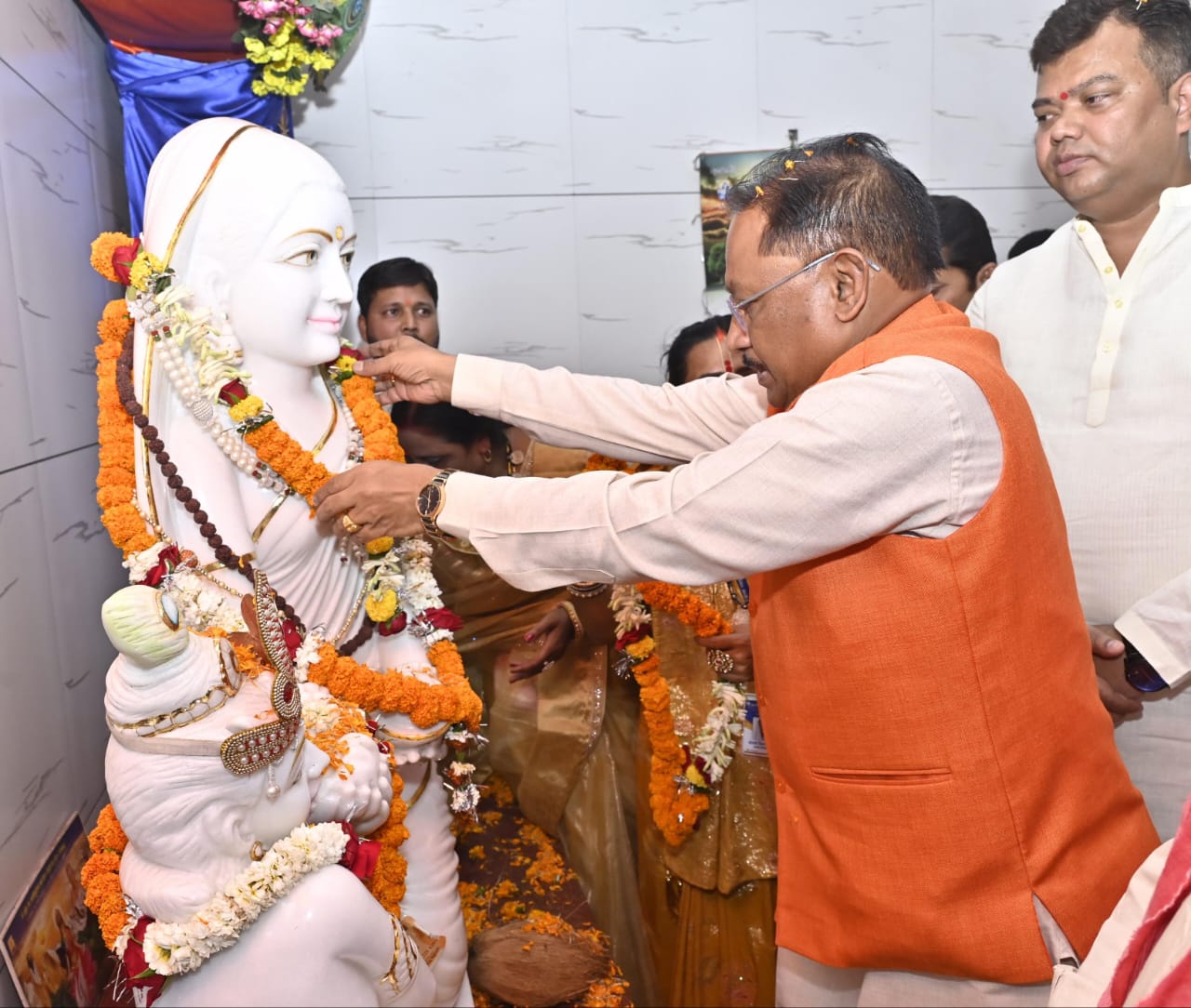 साहू समाज के स्वाभिमान और सांस्कृतिक धरोहर को मिला नया आयाम: 1009वीं जयंती पर माता कर्मा को समर्पित डाक टिकट