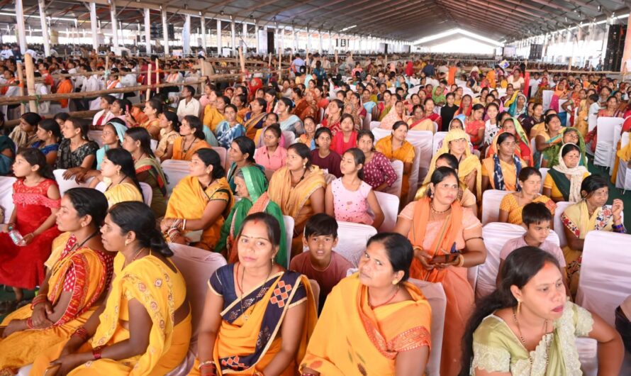 प्रधानमंत्री नरेंद्र मोदी को देखने और सुनने पहुंचे युवा, बस्तर ओलंपिक के विजयी प्रतिभागी और लखपति दीदियां