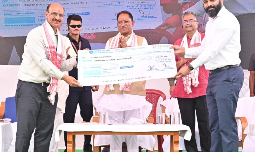 मुख्यमंत्री विष्णुदेव साय ने स्वर्गीय जगदेव राम उरांव कल्याण आश्रम चिकित्सालय का भूमिपूजन किया