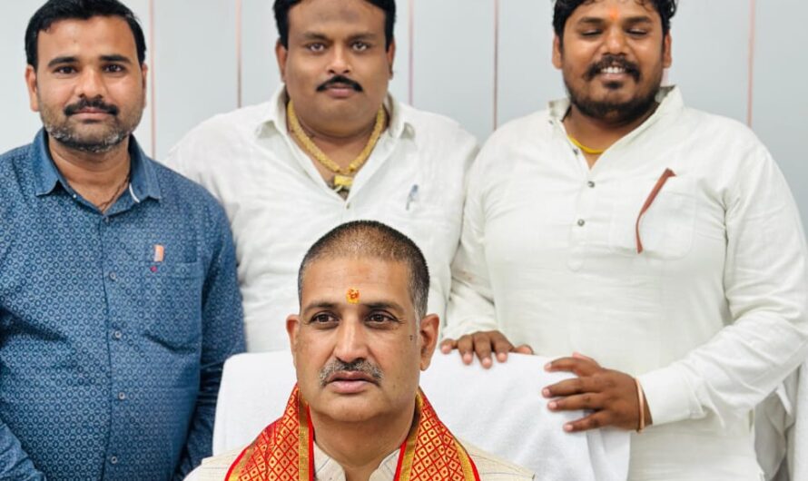 छत्तीसगढ़ मिनरल्स डेवलपमेंट कार्पोरेशन लिमिटेड के नवनियुक्त अध्यक्ष सौरभ सिंह ने पदभार ग्रहण किया