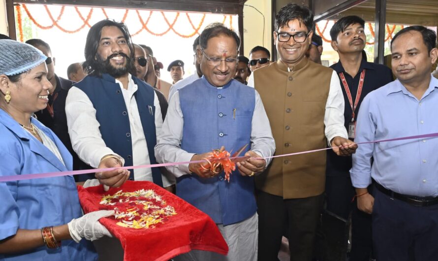 मुख्यमंत्री विष्णुदेव साय ने किया ‘झरिया’ एल्कलाइन वॉटर बॉटलिंग प्लांट का शुभारंभ