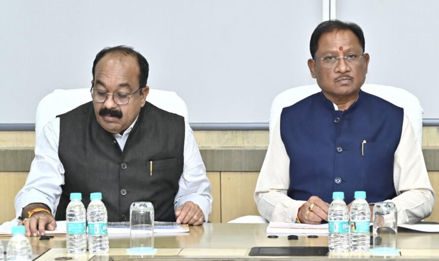 तेजी से कार्य करते हुए अच्छी गुणवत्ता के साथ समय-सीमा में सड़कों, पुल-पुलियों व भवनों के निर्माणकार्य करें पूर्ण : विष्णु देव साय
