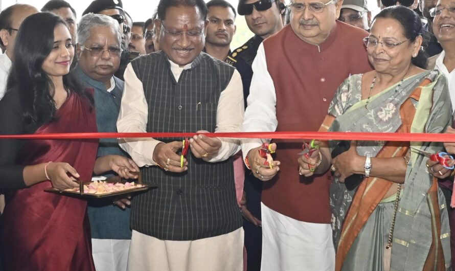 मुख्यमंत्री विष्णु देव साय ने किया जोरा मॉल का भव्य शुभारंभ