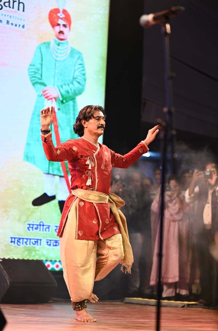 चक्रधर समारोह – 2025: पंडित राजेंद्र गंगानी की कथक प्रस्तुति ने दर्शकों को किया मंत्रमुग्ध