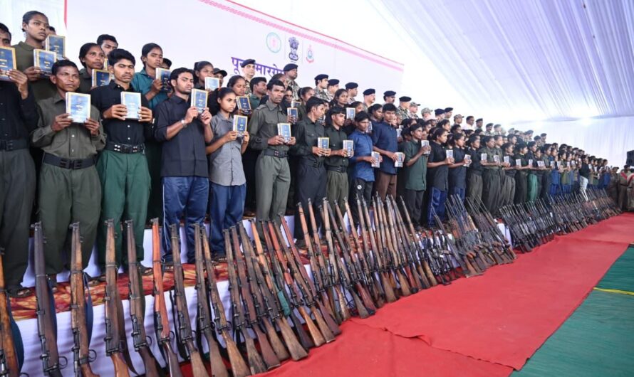 ‘पूना मारगेम – पुनर्वास से पुनर्जीवन’: दण्डकारण्य के 210 माओवादी कैडर लौटे समाज की मुख्यधारा 