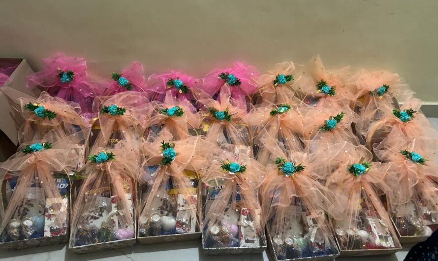 संगिनी के दिवाली उपहारों की धूम  बिहान की दीदियों ने तैयार किए संगिनी ब्रांड के आकर्षक गिफ्ट हैम्पर