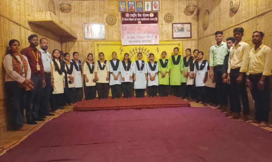 चैतन्य विज्ञान एवं कला महाविद्यालय (ऑटोनॉमस) के रासेयो इकाई के द्वारा यातायात सप्ताह मनाया गया