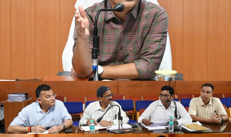 कलेक्टर ने स्वच्छ एवं हरित विद्यालय रेटिंग हेतु गठित जिला स्तरीय समिति की बैठक ली