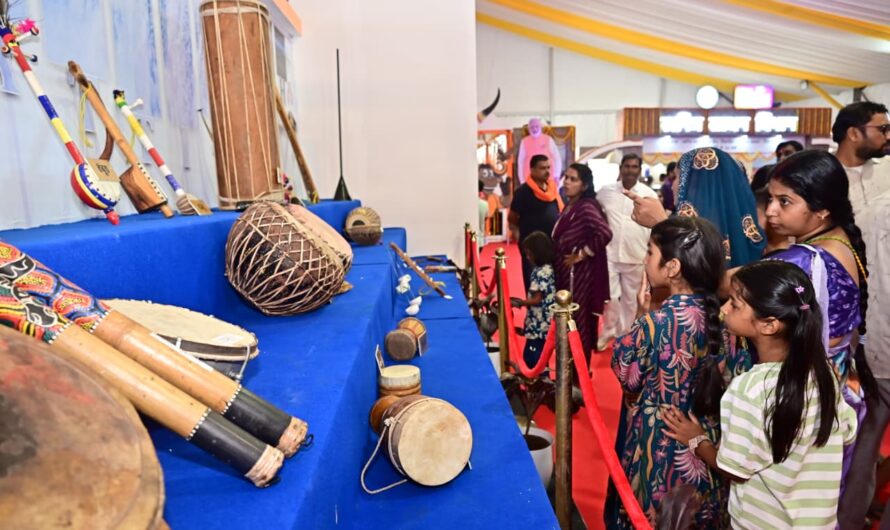 छत्तीसगढ़ की 25 वर्षों की विकास यात्रा को देखने पहुंच रहे है बड़ी संख्या में लोग