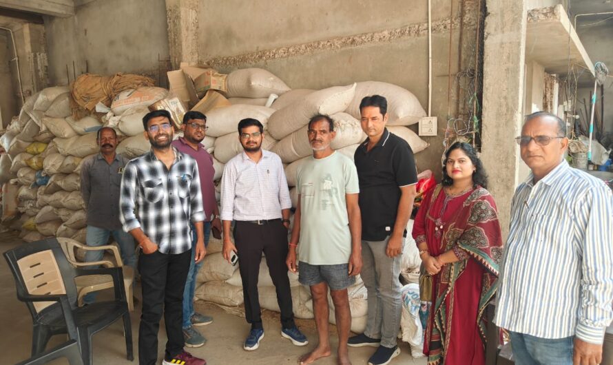 धान के अवैध भंडारण करने वाले के विरुद्ध कि गयी कार्रवाई