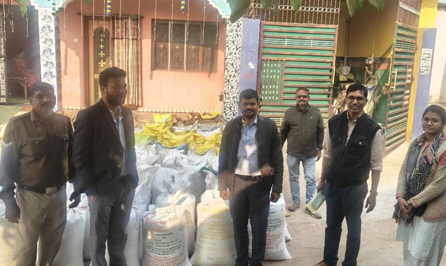 कलेक्टर जन्मेजय महोबे के निर्देशन में अवैध धान भंडारण व परिवहन पर की जा रही लगातार कार्रवाई