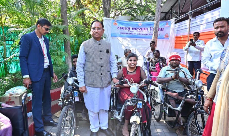 मुख्यमंत्री जनदर्शन में दिव्यांगजनों को मिली राहत
