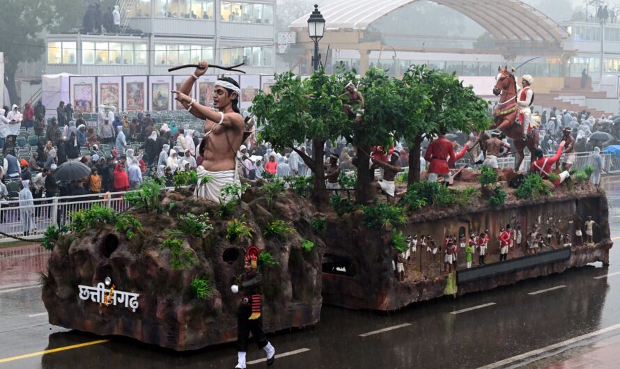 देश के पहले जनजातीय डिजिटल संग्रहालय की थीम पर कर्तव्य पथ पर सजी छत्तीसगढ़ की झांकी