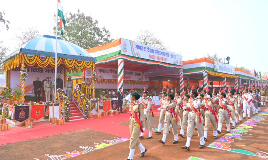 संविधान, लोकतंत्र और सुशासन के रास्ते विकसित छत्तीसगढ़ का निर्माण सरकार का संकल्प : मुख्यमंत्री  विष्णु देव साय