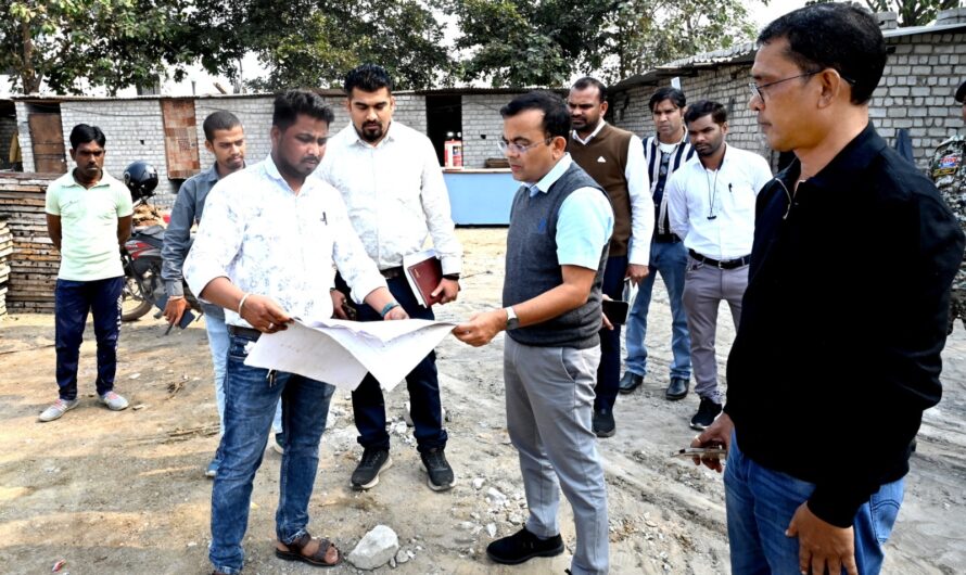 कलेक्टर जन्मेजय महोबे ने किया जिला चिकित्सालय का निरीक्षण