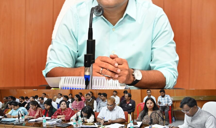 कलेक्टर ने ली साप्ताहिक समय-सीमा की बैठक:जाज्वल्यदेव महोत्सव एवं एग्रीटेक कृषि मेला की तैयारियों की गई विस्तृत समीक्षा