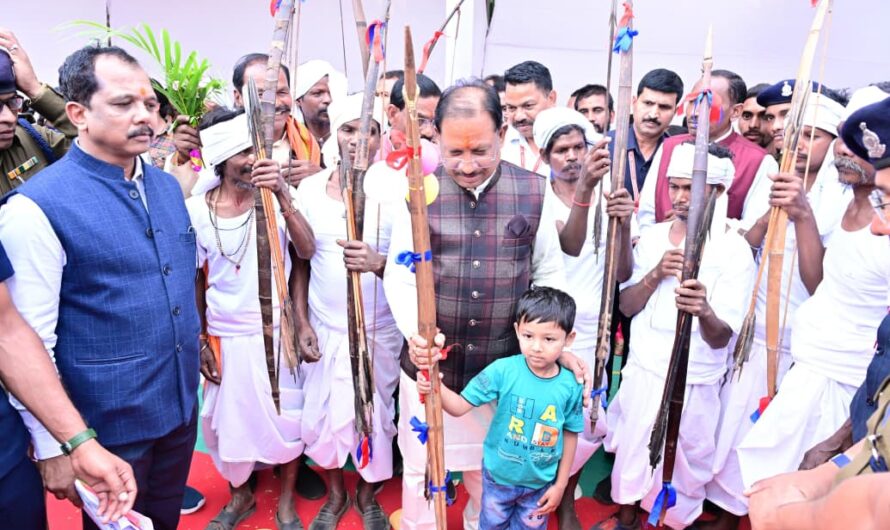 माँ का आशीर्वाद और अपार जनस्नेह : बगिया में आत्मीयता के साथ मना मुख्यमंत्री का जन्मदिन