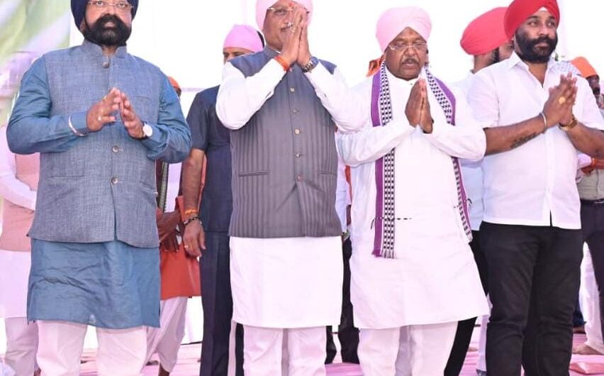 गढ़फुलझर नानकसागर में होला मोहल्ला कार्यक्रम में शामिल हुए मुख्यमंत्री विष्णु देव साय