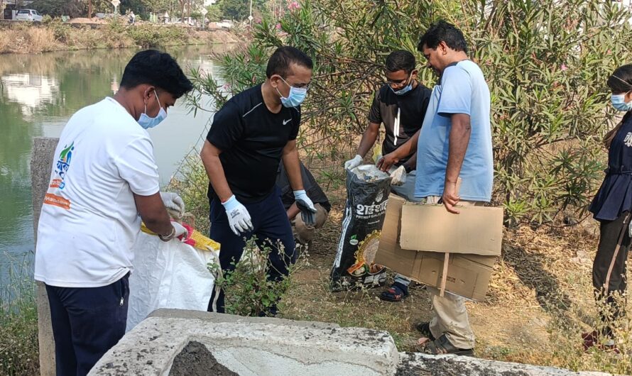 कलेक्टर-एसपी ने स्वच्छता अभियान चलाकर दिया स्वच्छता का संदेश, स्वच्छता को अपनी दिनचर्या का हिस्सा बनाने की अपील