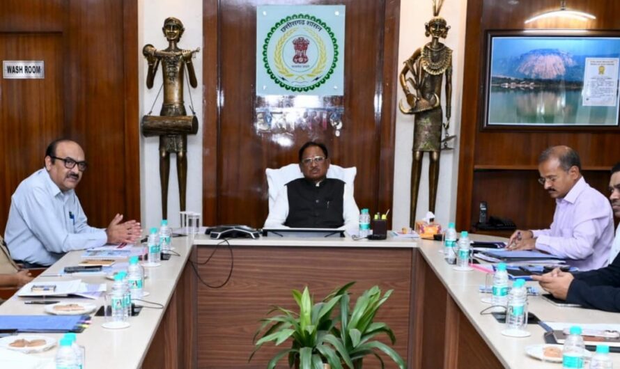 पश्चिम एशिया की परिस्थितियों पर मुख्यमंत्री की उच्चस्तरीय समीक्षा: वीडियो कॉन्फ्रेंसिंग के माध्यम से कमिश्नर, आईजी और कलेक्टरों को दिए निर्देश