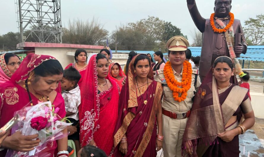 सब इंस्पेक्टर बनकर जब घर पहुंची सुलेखा भव्य हुआ स्वागत 