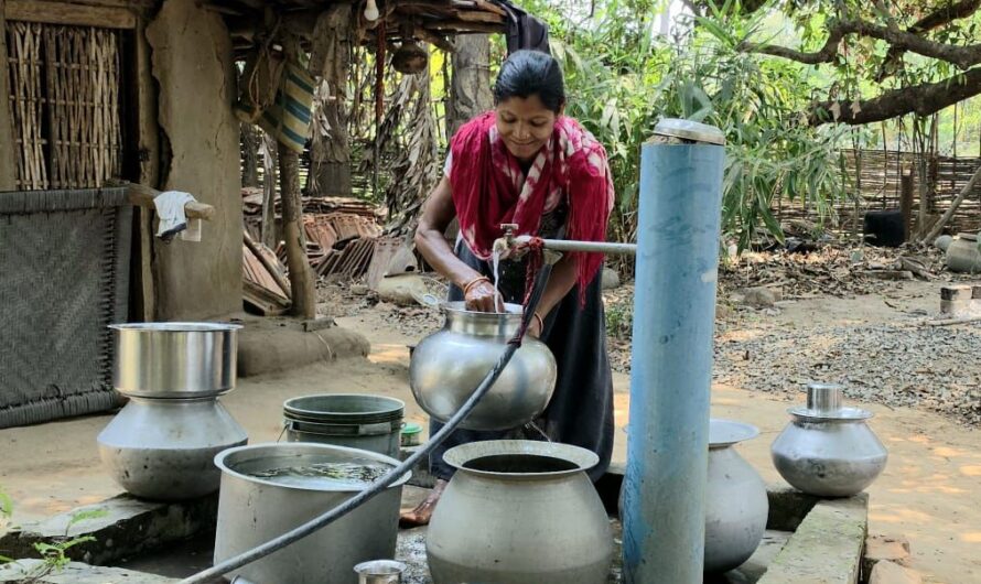 जहॉ था डर और प्यास वहाँ अब विकास: लखपाल बना नई उम्मीद की मिसाल