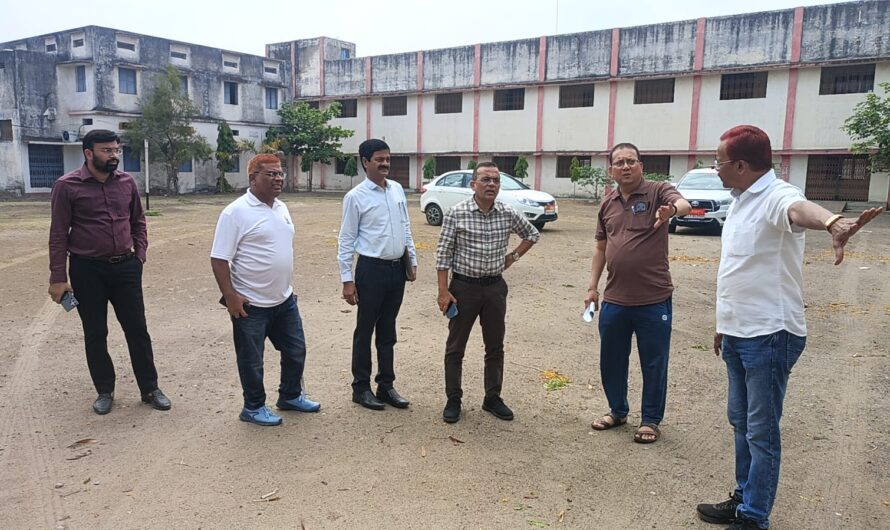 कलेक्टर-एसपी ने नीट परीक्षा तैयारियों का किया निरीक्षण